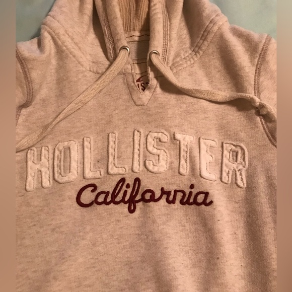 Hollister Hoodie - Picture 8 of 9